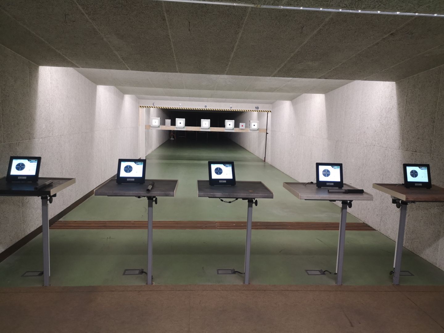 Elektronische Schießanlage wurde offiziell in Betrieb genommen